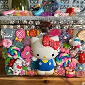 OOAK hello kitty box/purse